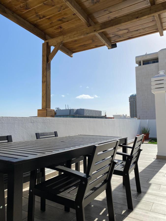 Holiday Home & Rooftop Lounge لاس بالماس دي غران كاناريا المظهر الخارجي الصورة
